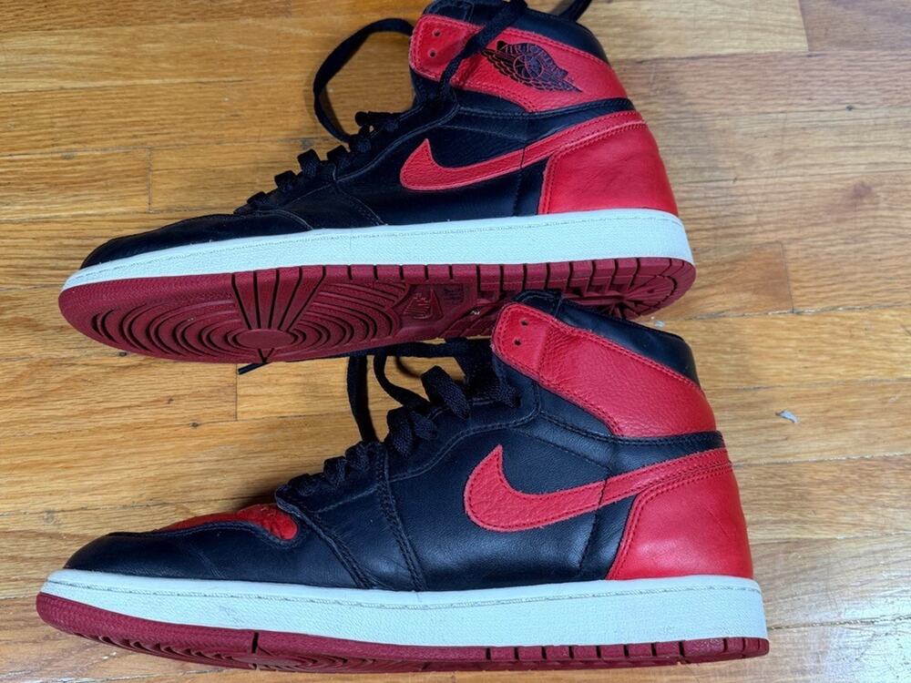 Nike Air Jordan 1 Retro High OG Bred Black/Red Men’s Size 9
